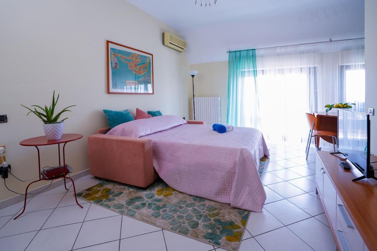 La Casa Di Azzurra Centro Citta Appartamento Fino A 4 Posti Letto E 2 Bagni Foggia Eksteriør billede