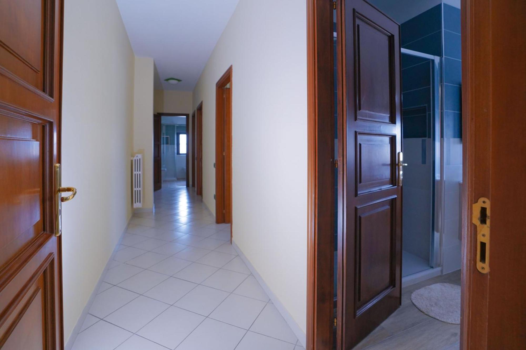 La Casa Di Azzurra Centro Citta Appartamento Fino A 4 Posti Letto E 2 Bagni Foggia Eksteriør billede
